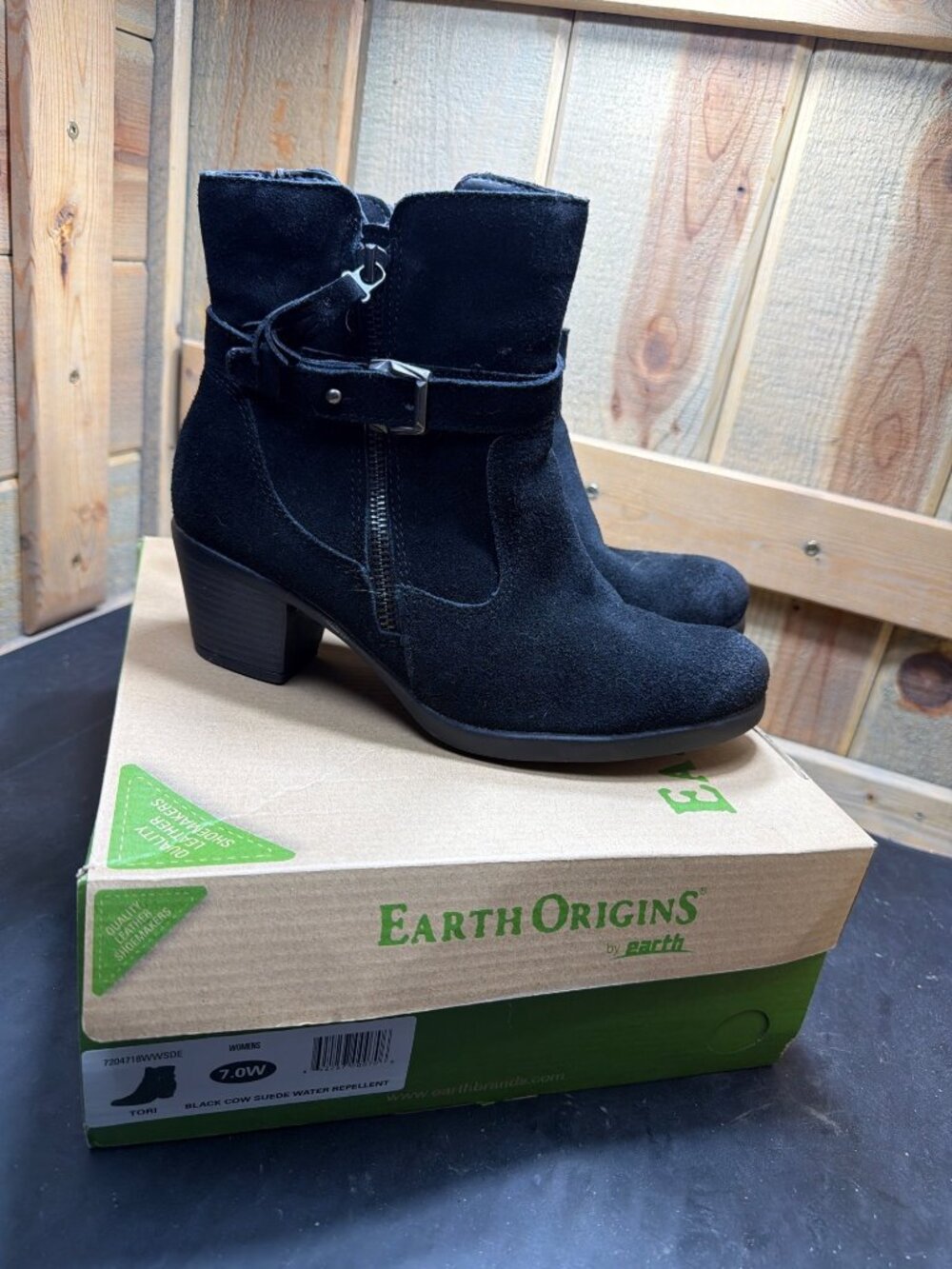 Earth Origins Tori 7204718WWSDE Womens Size US 7W Black Suede Ankle Booties